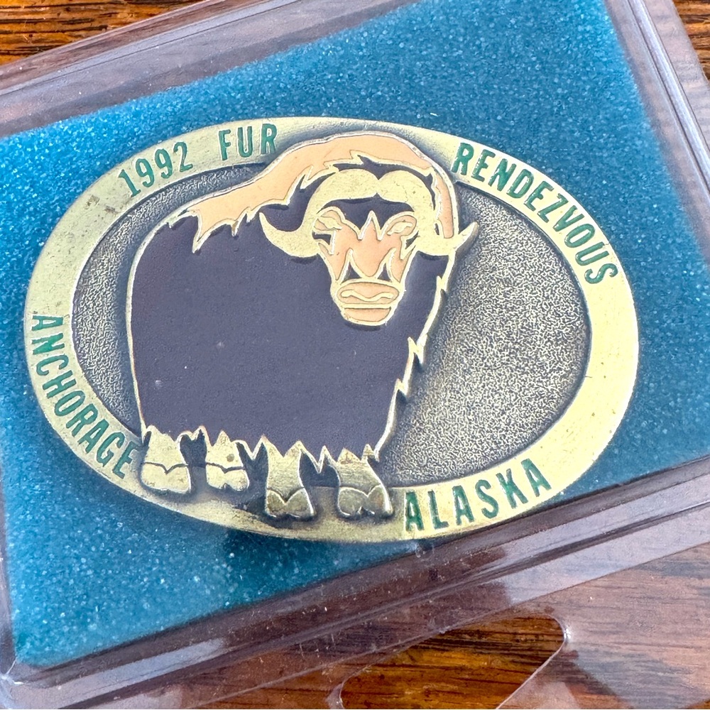 1992 Fur Rendezvous Anchorage Alaska Belt Buckle